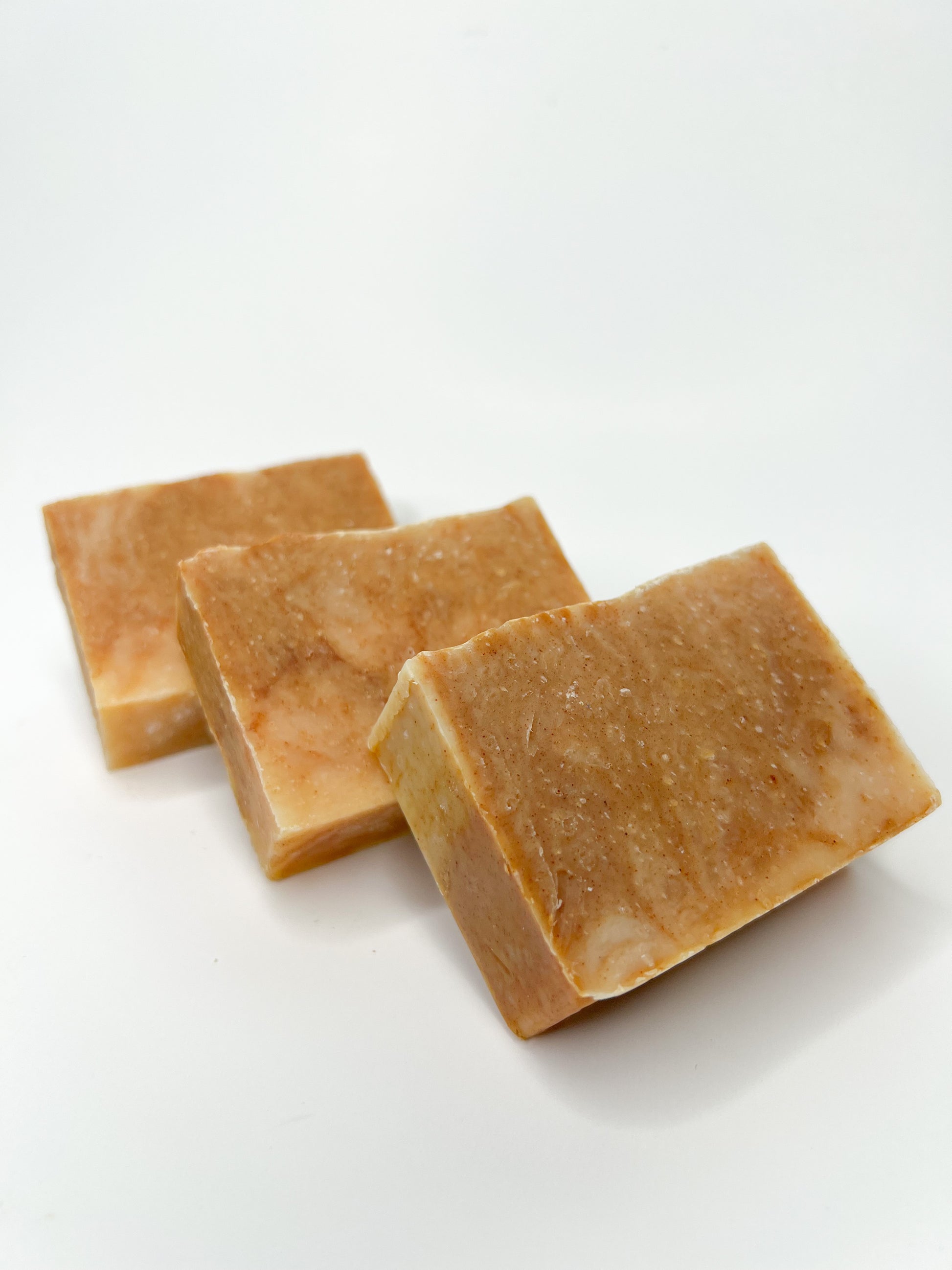 Sea Moss & Turmeric Soap – Mineral-Rich Cleansing Bar